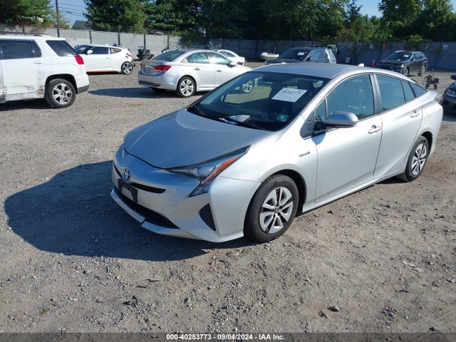 Toyota Prius Three 2016 JTDKARFU0G3518753 Image 2