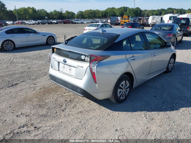Toyota Prius Three 2016 JTDKARFU0G3518753 Image 4