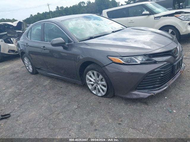 2019 4T1B11HK0KU289499 main image