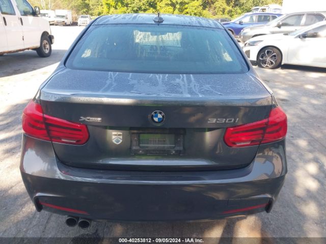 WBA8D9G53JNU67489 BMW 330i Xdrive
