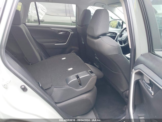 Toyota Rav4 Xle 2022 2T3W1RFV3NW209993 Image 8