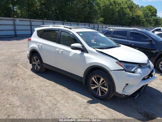 Toyota Rav4 Xle 2018 JTMRFREV7JJ732605 главное изображение