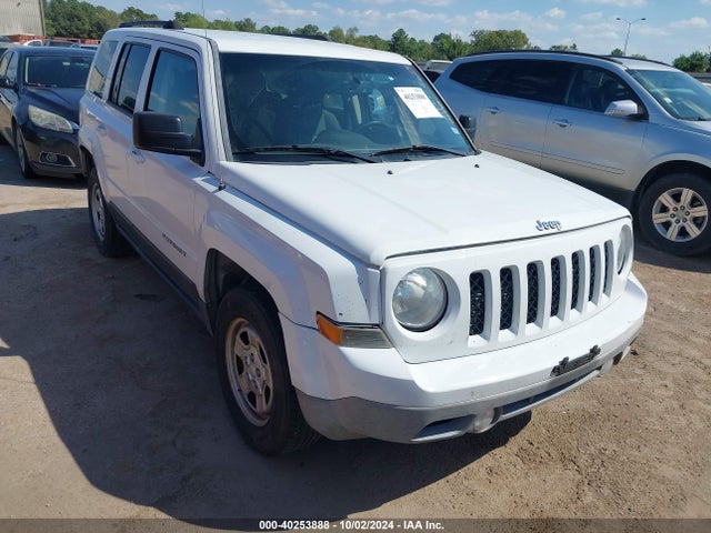 2016 1C4NJRBB9GD549981 главное изображение