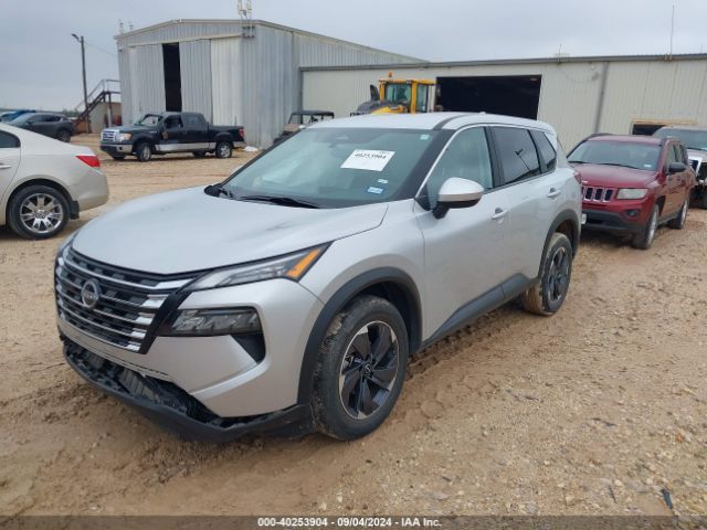 5N1BT3BA5RC692612 Nissan Rogue Sv Fwd