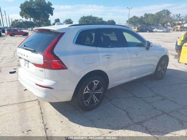 YV4L12DK1N1074365 Volvo Xc60 B5 Momentum