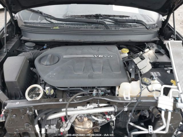 1C4PJMDX4KD158198 Jeep Cherokee Limited 4x4