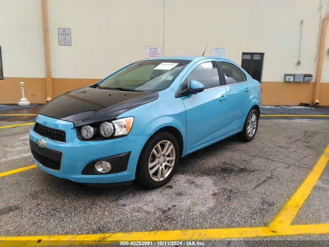 Chevrolet Sonic Lt Auto 2014 1G1JC5SH9E4151360 Image 2