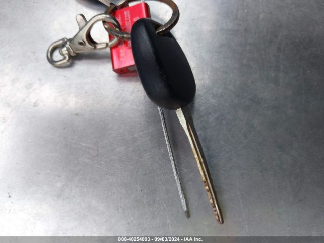2T1BURHE6HC764552 Toyota COROLLA L