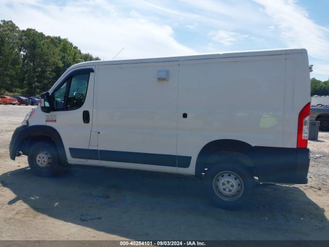 3C6TRVAG1LE123935 RAM Promaster 1500 Low Roof 136 Wb