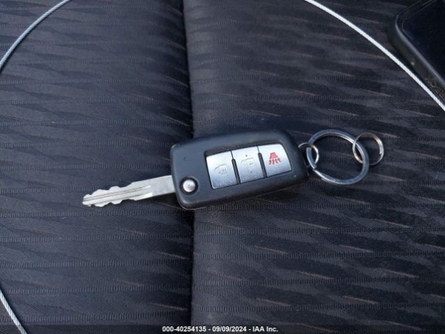 KNMAT2MV9HP561457 Nissan ROGUE S