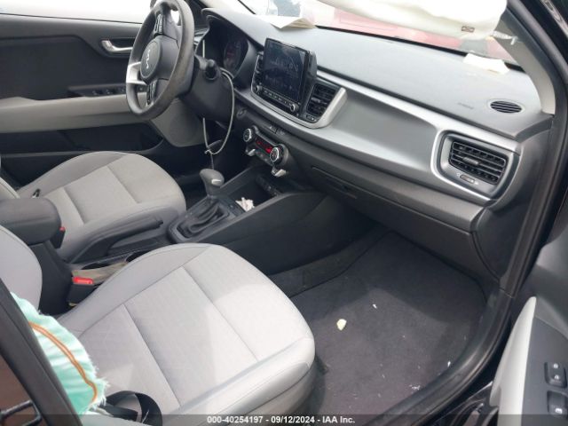 3KPA25AD3PE570508 KIA Rio 5-door S
