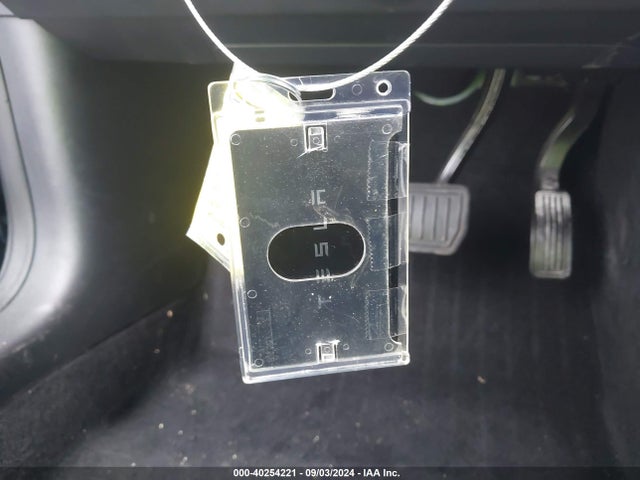 2023 TESLA MODEL 3 5YJ3E1EA0PF433884 Photo 10