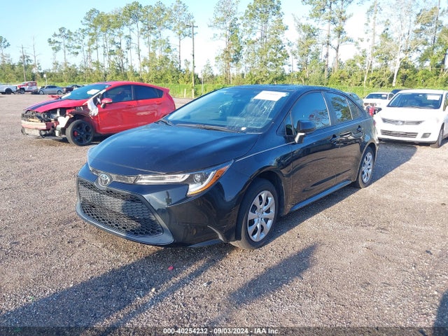 Toyota COROLLA LE 2021 5YFEPMAE8MP212045 Image 2