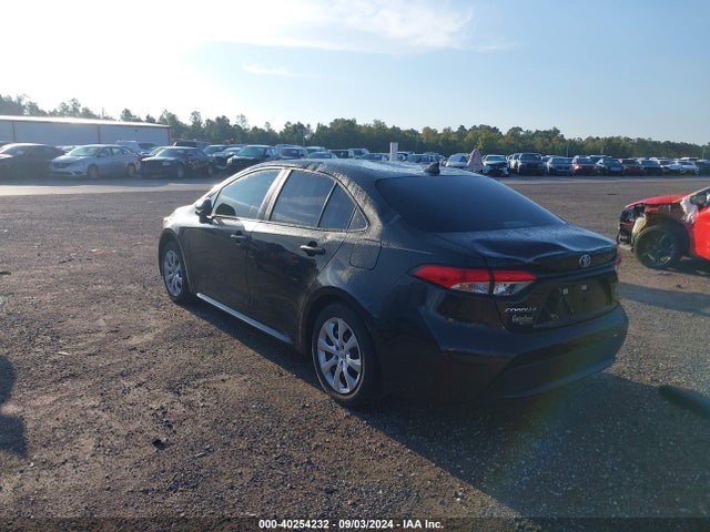 Toyota COROLLA LE 2021 5YFEPMAE8MP212045 Image 3