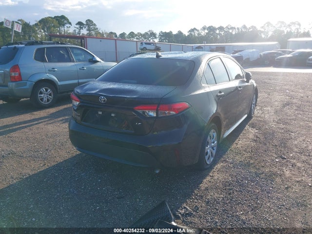 Toyota COROLLA LE 2021 5YFEPMAE8MP212045 Image 4