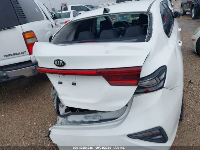 3KPF24ADXLE190818 KIA FORTE FE