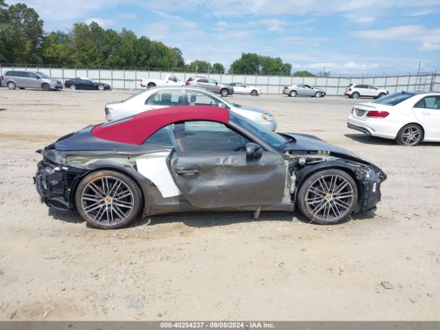 WP0CA2A92HS141932 Porsche 911 CARRERA