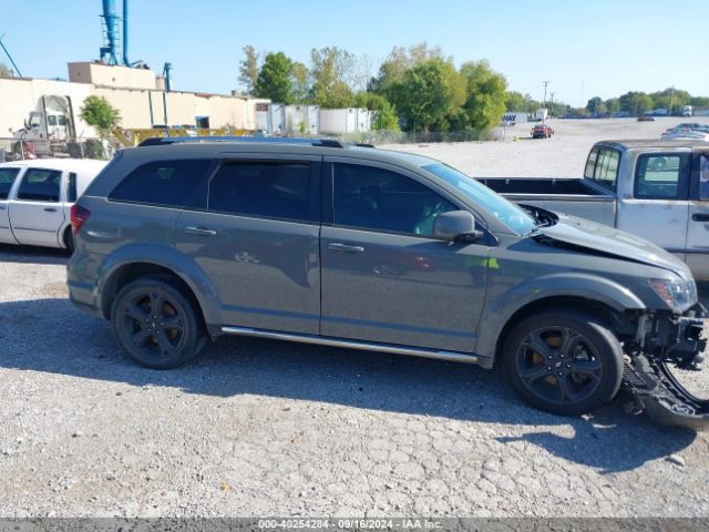 3C4PDDGG5KT834090 Dodge Journey Crossroad Awd