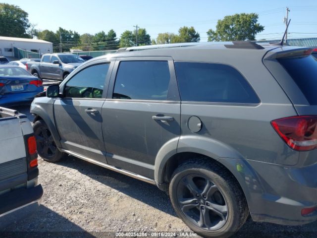 3C4PDDGG5KT834090 Dodge Journey Crossroad Awd