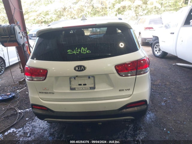 KIA Sorento 3.3l Ex 2018 5XYPHDA52JG428902 Image 16