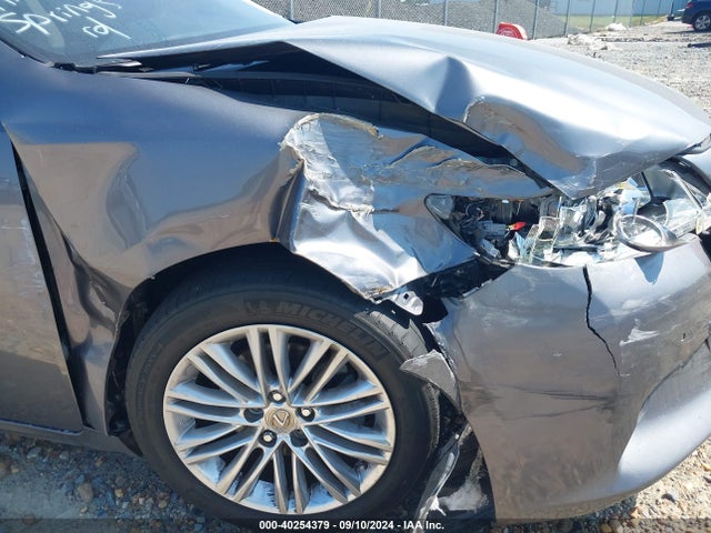 Lexus ES 350 2014 JTHBK1GG7E2144201 Image 18