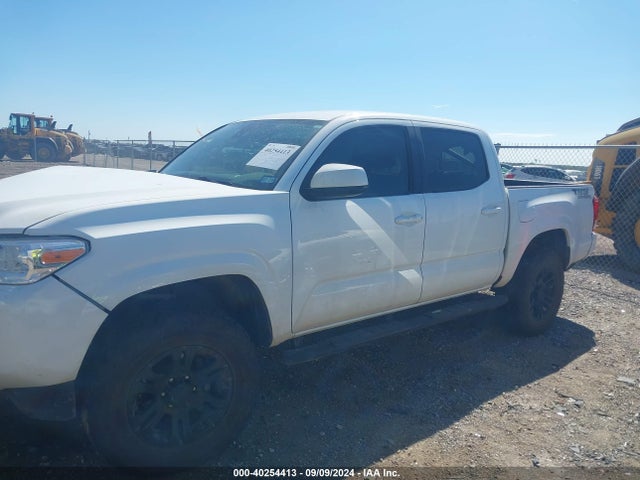 Toyota Tacoma Sr 2022 3TYAX5GN9NT060818 Image 2