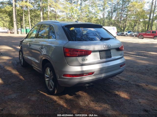 WA1JCCFS1HR006574 Audi Q3 2.0t Premium