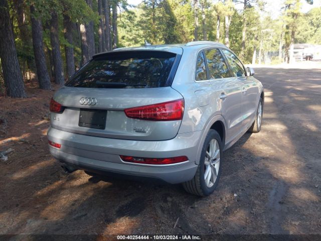 WA1JCCFS1HR006574 Audi Q3 2.0t Premium