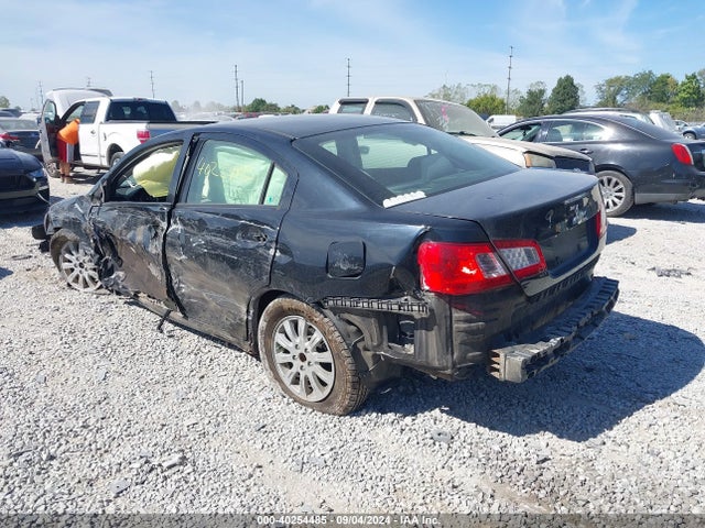 2011 MITSUBISHI GALANT 4A32B2FF9BE024052 Photo 2