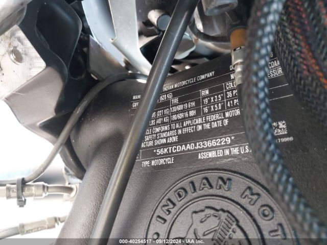 2018 INDIAN MOTORCYCLE CO. CHIEFTAIN 56KTCDAA0J3366229 Photo 9