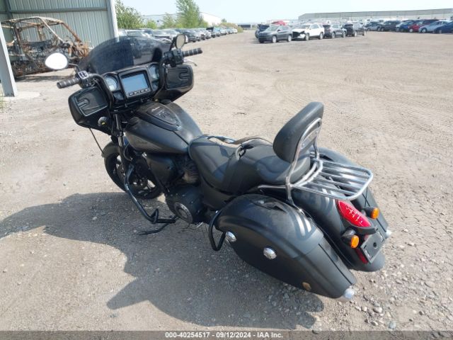 2018 INDIAN MOTORCYCLE CO. CHIEFTAIN 56KTCDAA0J3366229 Photo 2