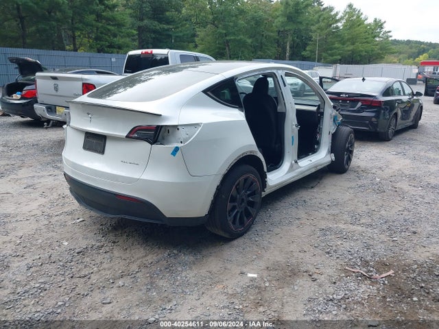 2023 TESLA MODEL Y 7SAYGDEE0PA059930 Photo 3