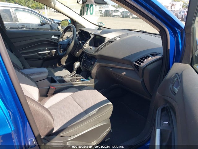 Ford ESCAPE SE 2019 1FMCU9GD0KUB43634 Image 5