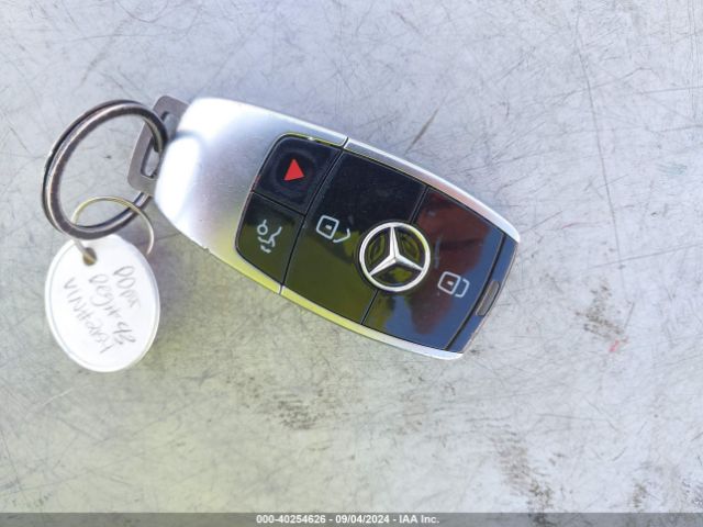 WDDZF4JB4JA322154 Mercedes-Benz E 300
