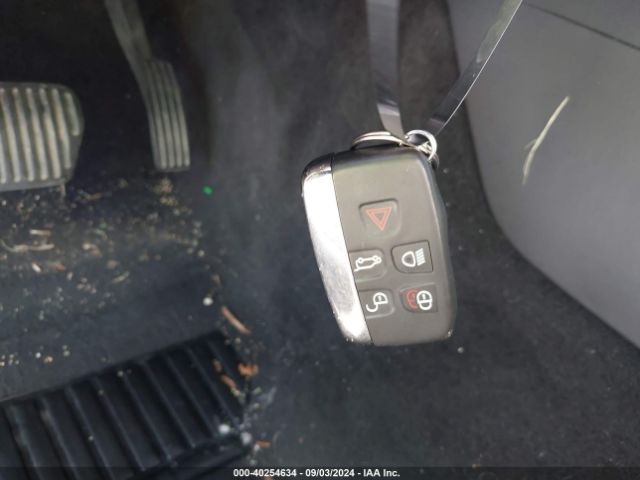 SALRRBBV4HA044714 Land Rover Discovery Hse