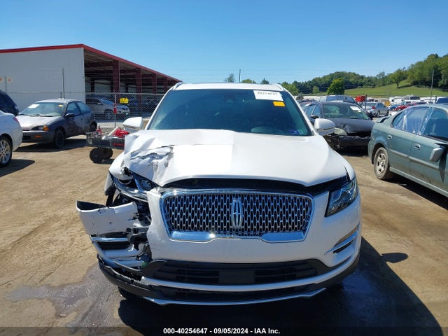 5LMCJ3D91KUL16516 Lincoln Mkc Reserve