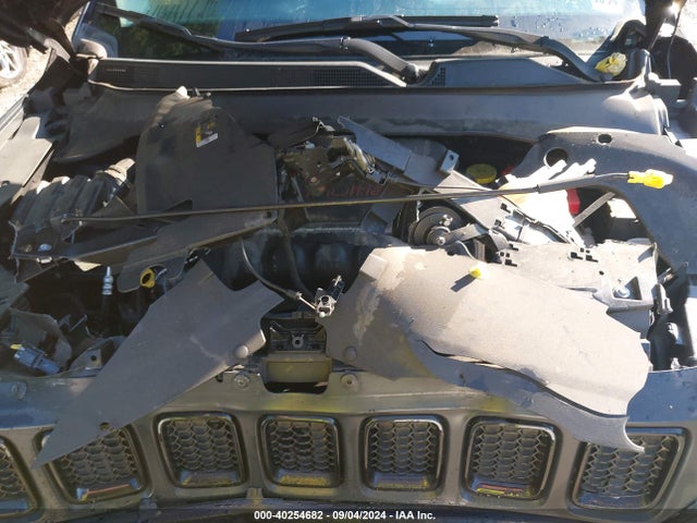 3C4NJDBB2KT826783 Jeep Compass Altitude 4x4