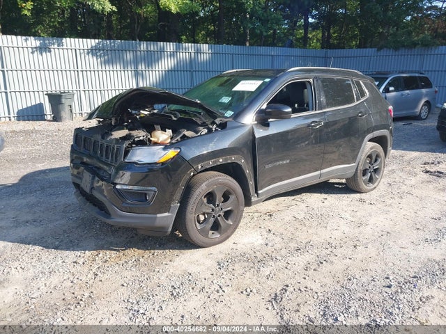3C4NJDBB2KT826783 Jeep Compass Altitude 4x4
