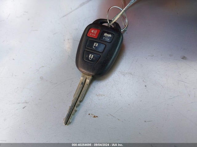 Toyota COROLLA LE 2014 5YFBURHE8EP096958 Image 11