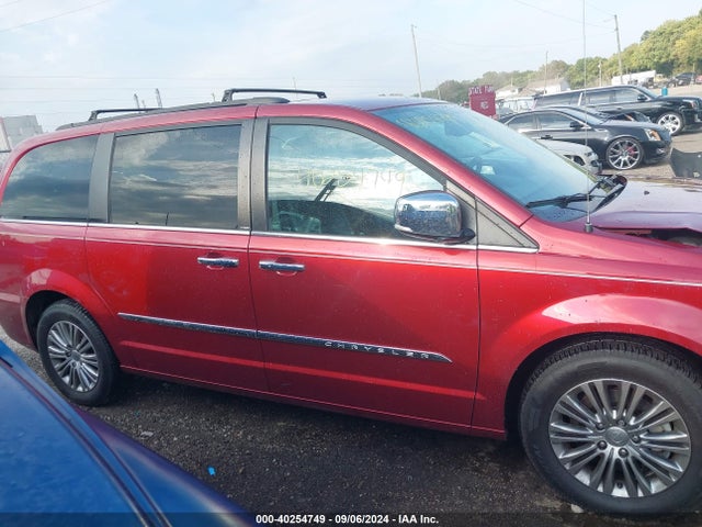 2C4RC1CG3ER328913 Chrysler Town & Country Touring-l