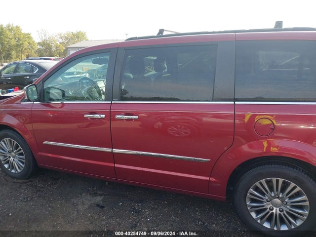 2C4RC1CG3ER328913 Chrysler Town & Country Touring-l
