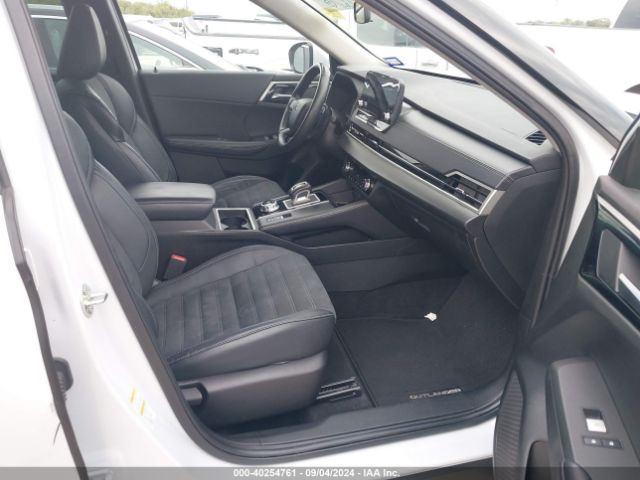 JA4J3UA88NZ085366 Mitsubishi Outlander Black Edition 2wd/se 2.5 2wd/se Launch Edition 2wd