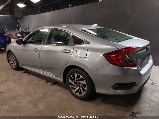 Honda CIVIC EX 2017 2HGFC2F74HH565961 Image 3