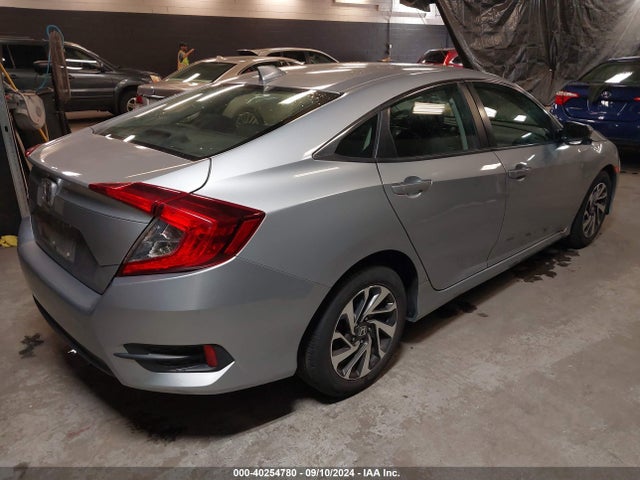 Honda CIVIC EX 2017 2HGFC2F74HH565961 Image 4