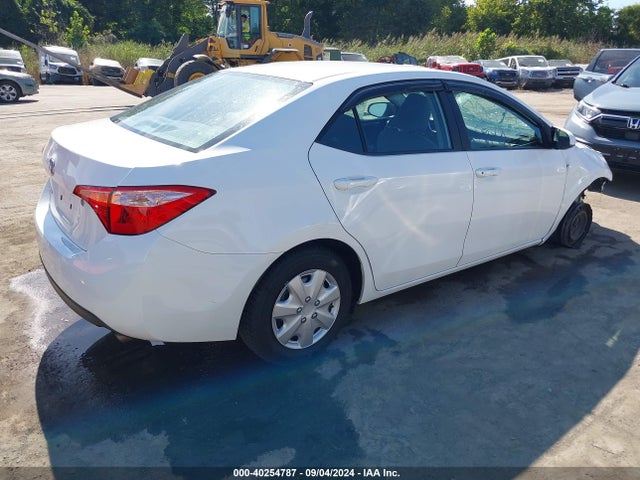 Toyota COROLLA L 2018 5YFBURHEXJP826461 Image 4