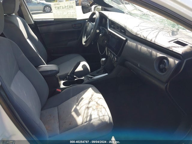 Toyota COROLLA L 2018 5YFBURHEXJP826461 Image 5
