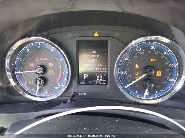 Toyota COROLLA L 2018 5YFBURHEXJP826461 Image 7