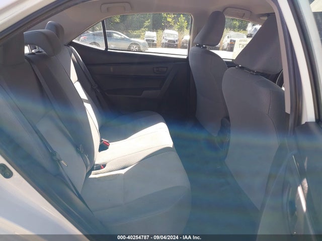 Toyota COROLLA L 2018 5YFBURHEXJP826461 Image 8