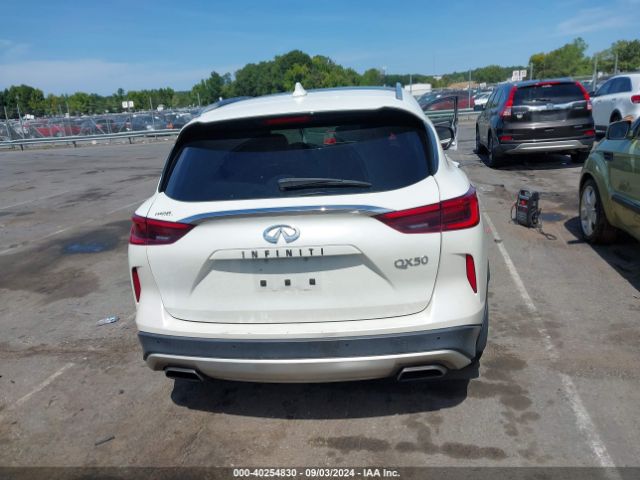 3PCAJ5M35KF102322 Infiniti Qx50 Essential