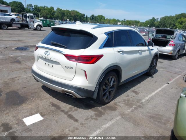 3PCAJ5M35KF102322 Infiniti Qx50 Essential